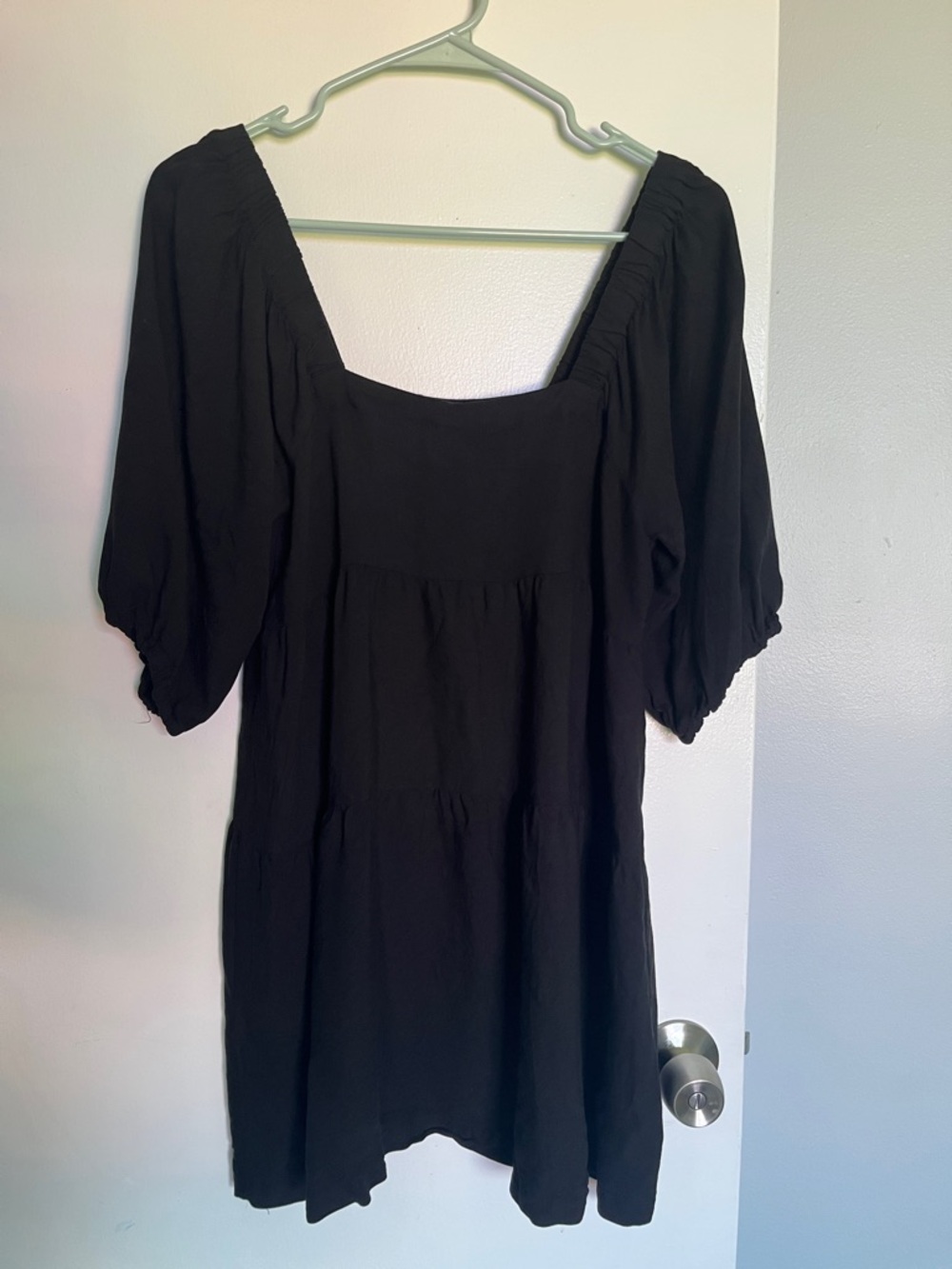 Hunter & Brown Black Square-Neck Tiered Dress with Puff Sleeves NWOT
